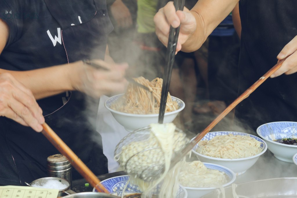 NỖI BUỒN MANG TÊN ” MỲ TƯƠNG ĐEN”